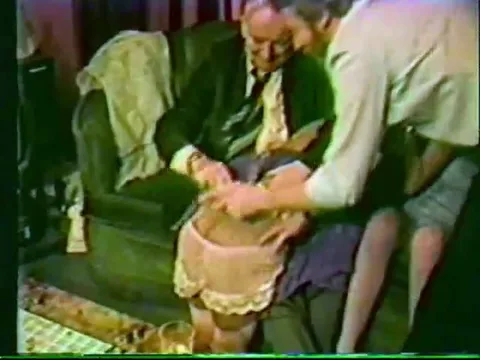 Bottoms Up still 3