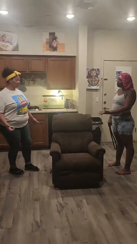 Chick gets the belt for not doing dishes still 1