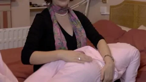 Marie and Rose 6 still 2