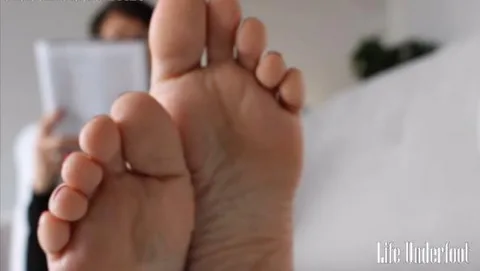 Misty #5 Sexy Soles Ignore POV - Version