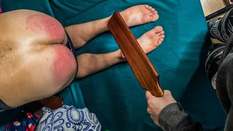 New Year Spanking – For the Whole Year still 3